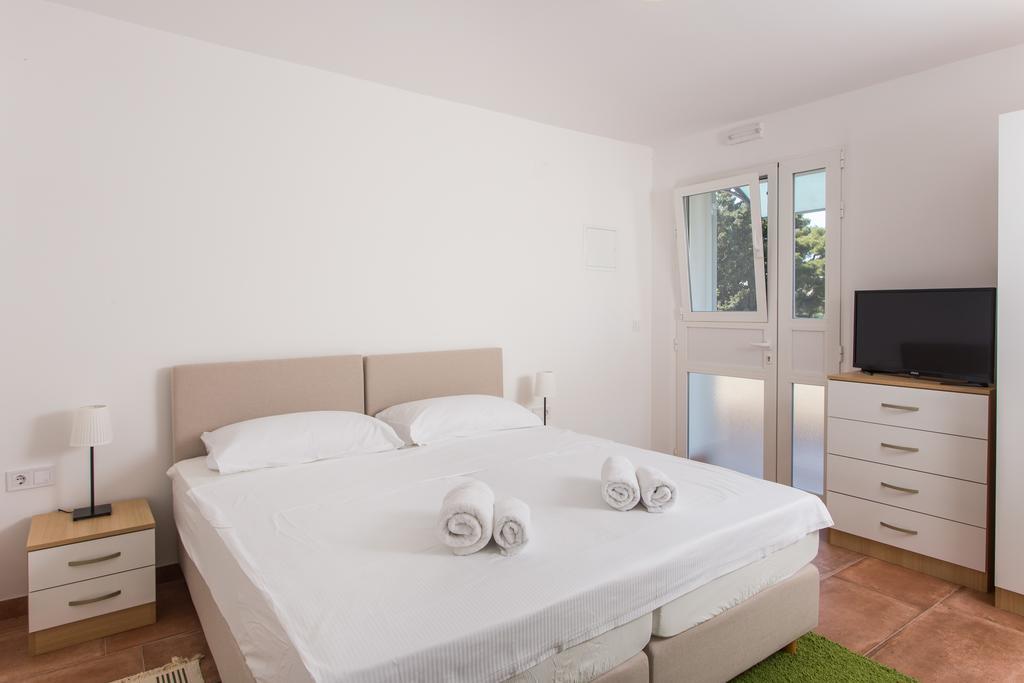 Guest House Eight Roses 杜布罗夫尼克 外观 照片
