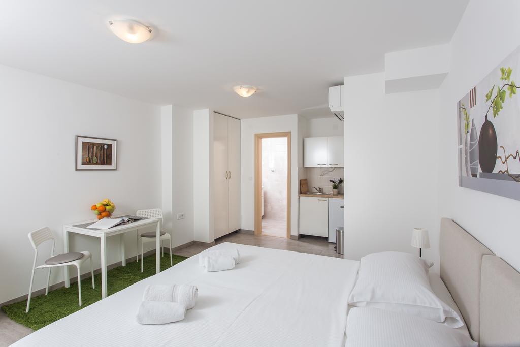 Guest House Eight Roses 杜布罗夫尼克 外观 照片